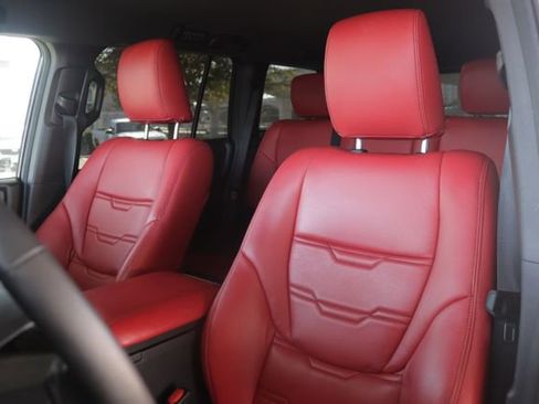 Used 2024 Toyota Land Cruiser image 9