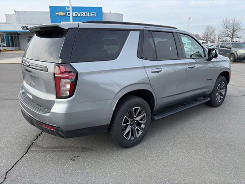 Used 2024 Chevrolet Tahoe Z71 w/ Luxury Package image 7