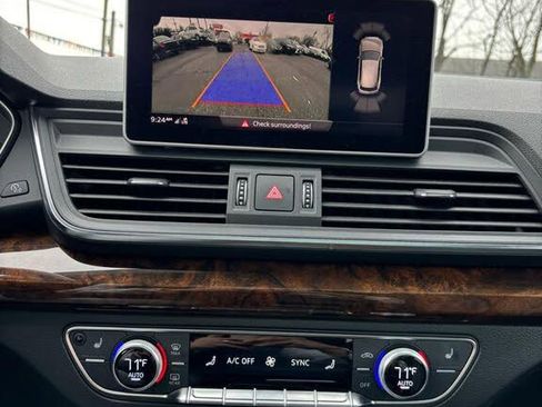 Used 2018 Audi Q5 2.0T Premium Plus w/ Premium Plus Package AWD/4WD image 11