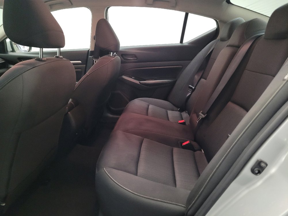 Used 2023 Nissan Altima 2.5 SV FWD image 18