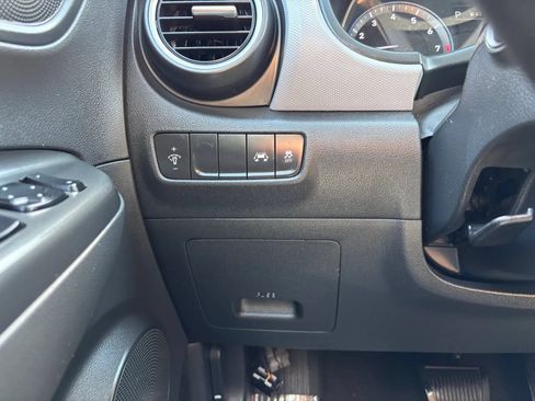 Used 2021 Hyundai Kona SE AWD/4WD image 23