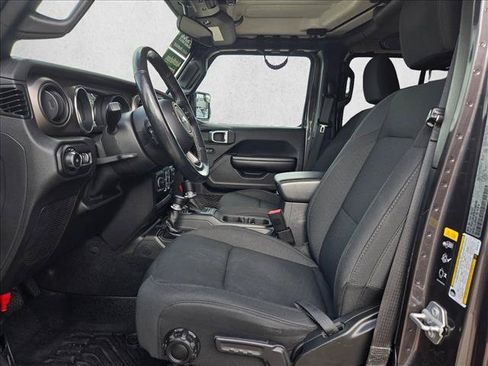 Used 2021 Jeep Wrangler Unlimited Sport AWD/4WD image 14