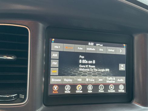 Used 2022 Dodge Charger SXT image 16