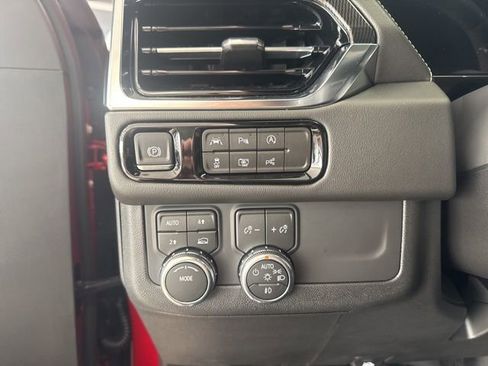 New 2026 GMC Yukon XL Elevation w/ LPO, Floor Liner Package AWD/4WD image 11