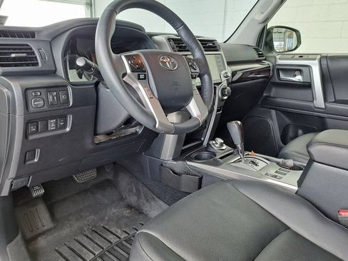 Used 2023 Toyota 4Runner Limited AWD/4WD image 8