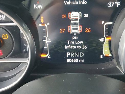 Used 2018 Jeep Wrangler Unlimited Sahara w/ Cold Weather Group image 17