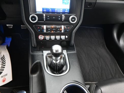 Used 2022 Ford Mustang GT Premium w/ Equipment Group 401A RWD image 2