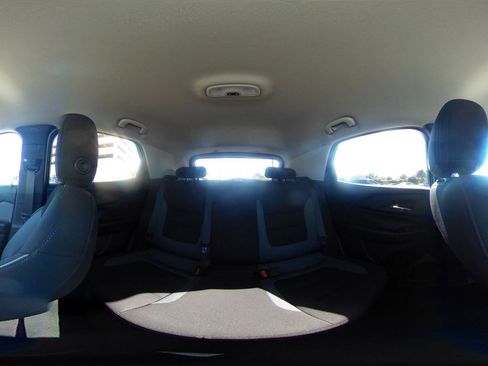 Used 2025 Chevrolet TrailBlazer LT image 40