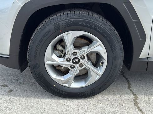 Used 2024 Hyundai Tucson SE FWD image 18