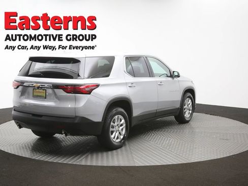 Used 2022 Chevrolet Traverse LS AWD/4WD image 40