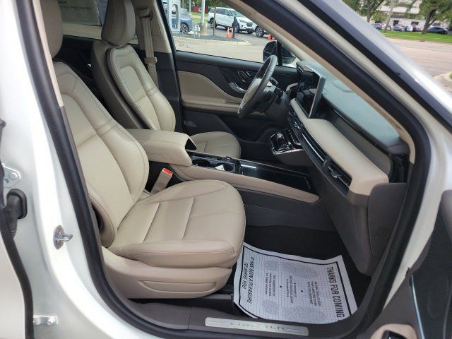 Certified 2024 Lincoln Corsair FWD image 26