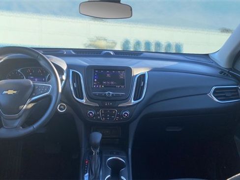 Used 2023 Chevrolet Equinox LT image 15