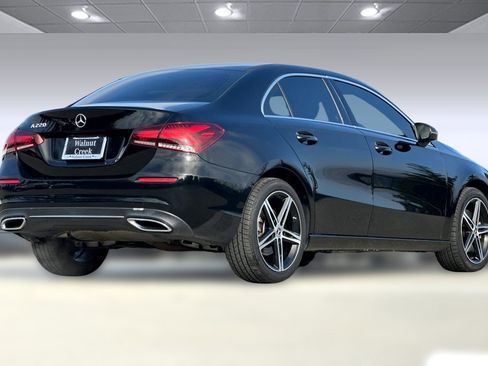 Used 2019 Mercedes-Benz A 220 image 8