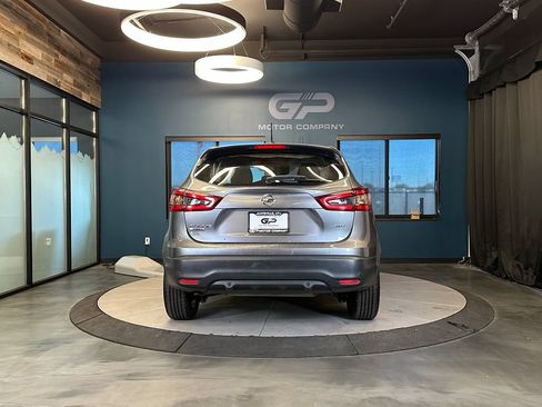 Used 2021 Nissan Rogue Sport S AWD/4WD image 4