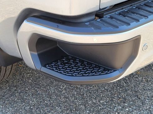 New 2026 GMC Sierra 1500 Elevation w/ Elevation Premium Package image 11