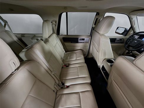 Used 2017 Ford Expedition EL XLT w/ Equipment Group 202A image 28