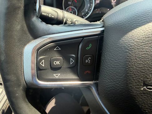 Used 2020 RAM 1500 Laramie AWD/4WD image 20