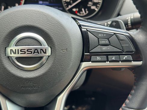 Used 2020 Nissan Altima 2.0 SR FWD image 21
