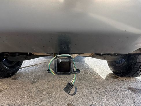 Used 2020 Jeep Cherokee Limited image 21