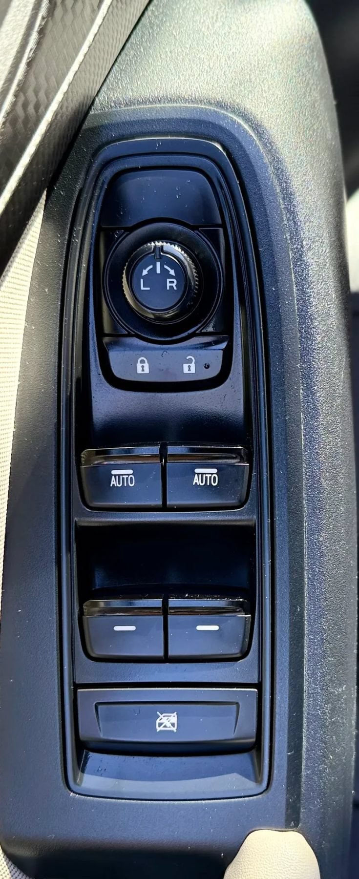 Used 2018 Subaru Impreza 2.0i AWD/4WD image 23