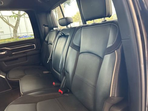 Used 2024 RAM 2500 Laramie w/ Night Edition image 40