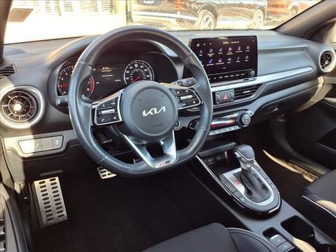 Used 2024 Kia Forte GT-Line image 13
