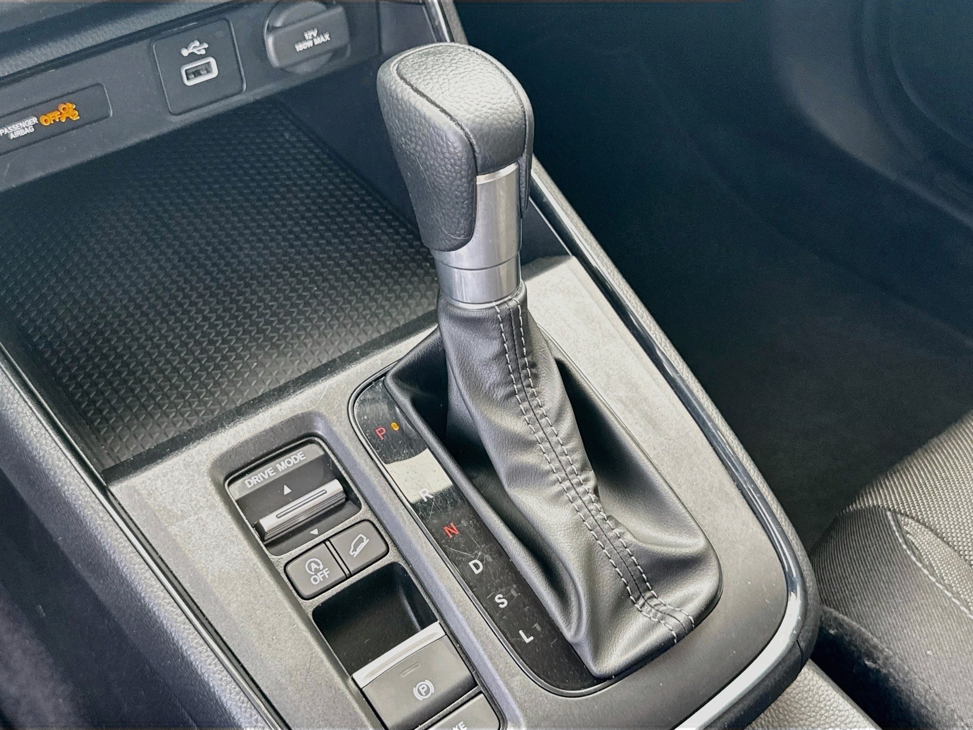 Certified 2025 Honda CR-V LX image 29