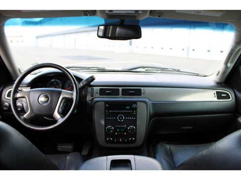 Used 2013 Chevrolet Silverado 2500 LTZ w/ LTZ Plus Package image 8