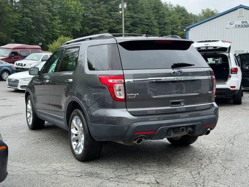 Used 2015 Ford Explorer XLT w/ Equipment Group 202B AWD/4WD image 3