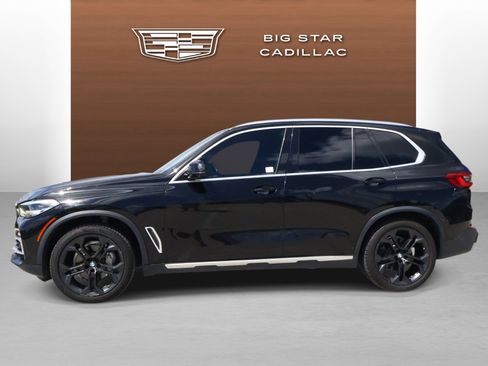 Used 2019 BMW X5 xDrive40i w/ Convenience Package AWD/4WD image 2