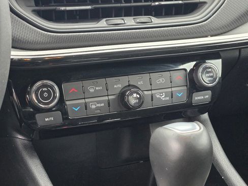 Used 2025 Jeep Compass Trailhawk AWD/4WD image 27