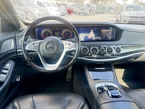 Used 2020 Mercedes-Benz S 560 Sedan image 26