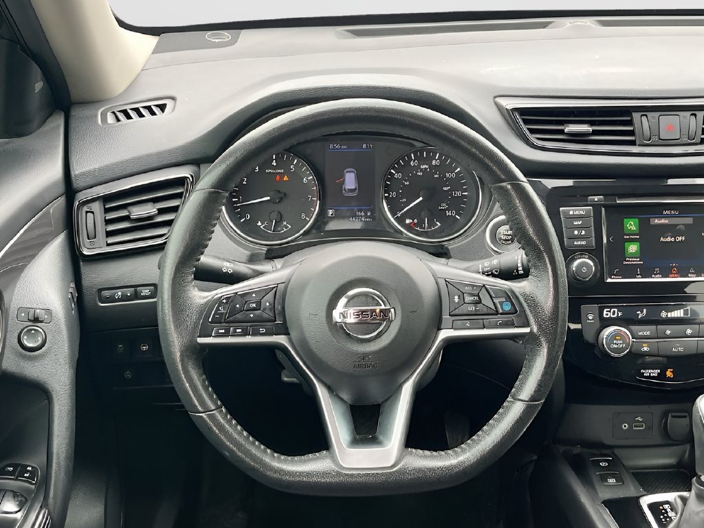Used 2019 Nissan Rogue SV w/ Premium Package FWD image 11