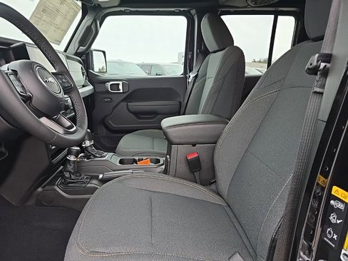 New 2026 Jeep Gladiator Sport image 20