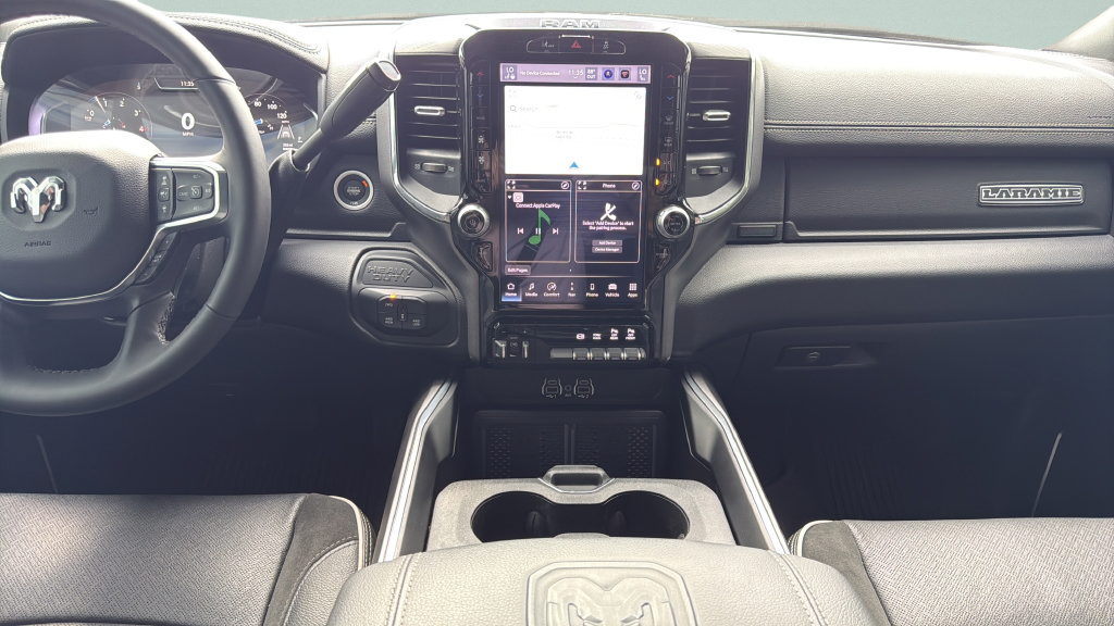 Used 2025 RAM 2500 Laramie w/ Night Edition AWD/4WD image 15