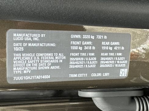 Used 2026 Lucid Gravity Grand Touring AWD/4WD image 32
