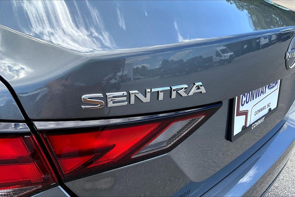 Used 2025 Nissan Sentra SV FWD image 26