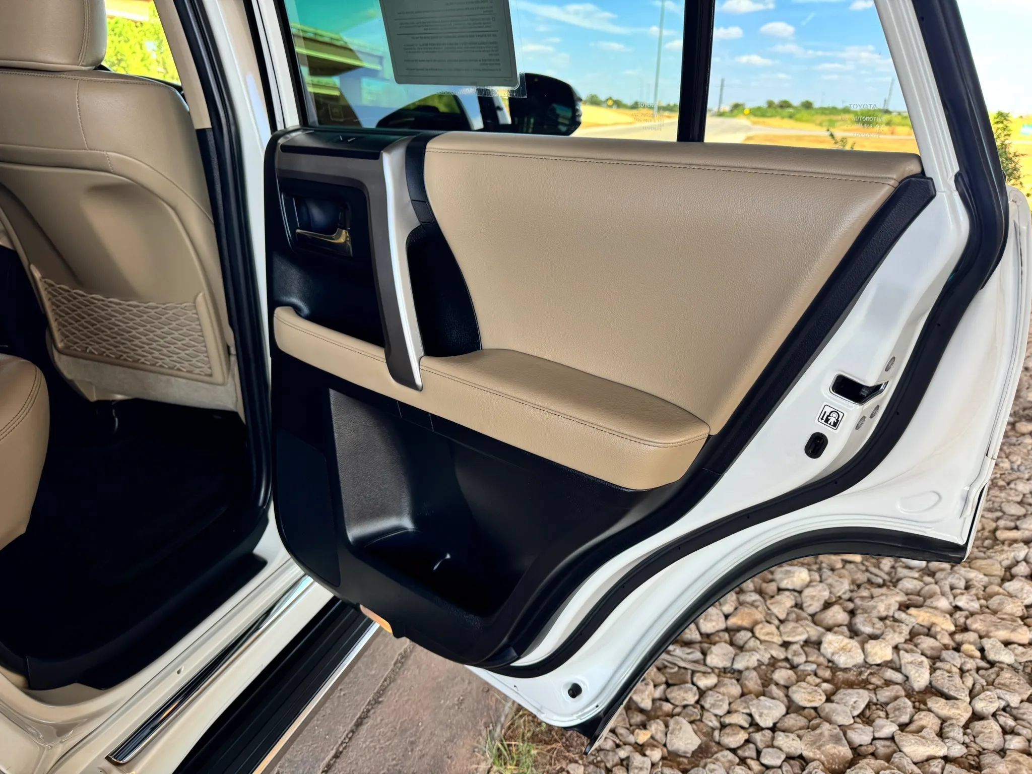Used 2018 Toyota 4Runner Limited RWD image 24