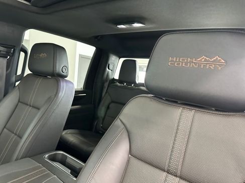 Used 2024 Chevrolet Silverado 2500 High Country w/ Technology Package image 20