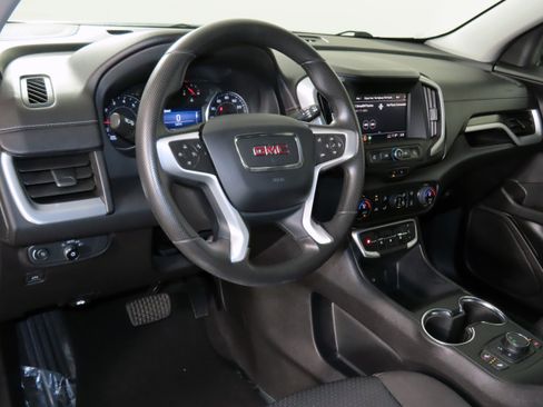 Used 2023 GMC Terrain SLE w/ Driver Convenience Package image 34