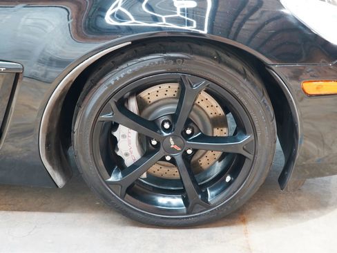Used 2013 Chevrolet Corvette Grand Sport RWD image 58