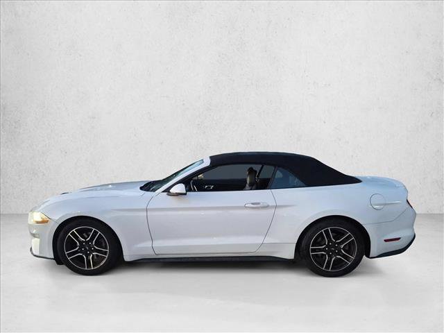 Used 2018 Ford Mustang Premium RWD image 7