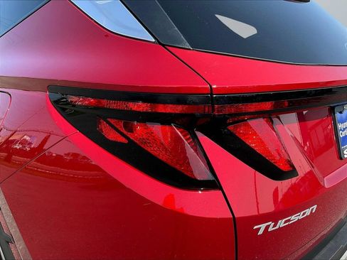 Certified 2025 Hyundai Tucson SEL AWD/4WD image 23