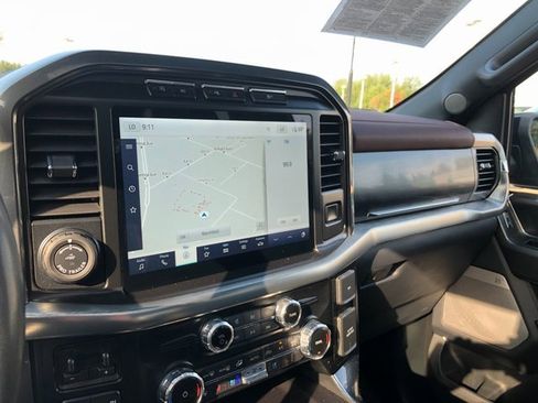 Used 2023 Ford F150 Lariat w/ Equipment Group 502A High image 9