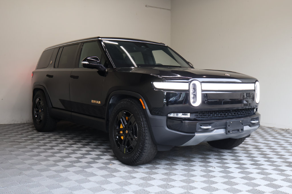 Used 2022 Rivian R1S Launch Edition Quad AWD/4WD image 6