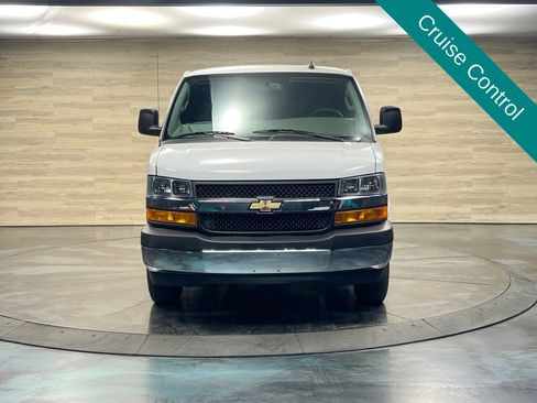 Used 2025 Chevrolet Express 2500 w/ Driver Convenience Package RWD image 9