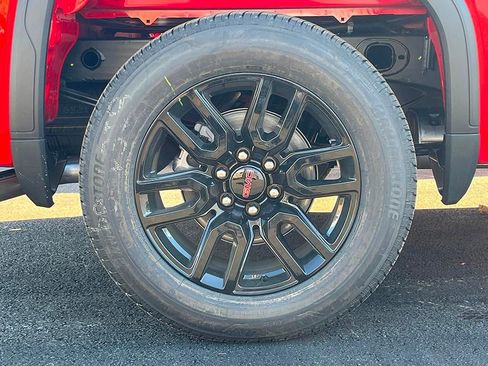 New 2026 GMC Sierra 1500 Elevation image 20