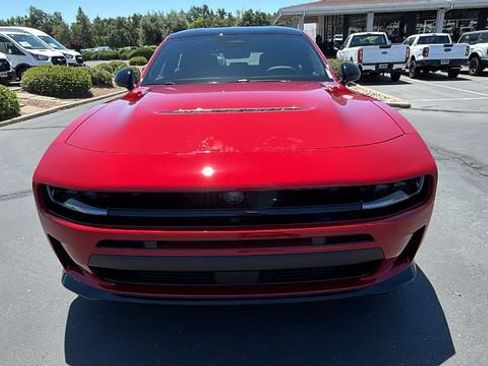 New 2026 Dodge Charger R/T w/ Blacktop Package AWD/4WD image 8
