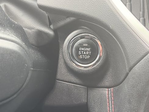 Used 2018 Subaru Impreza 2.0i Sport image 28