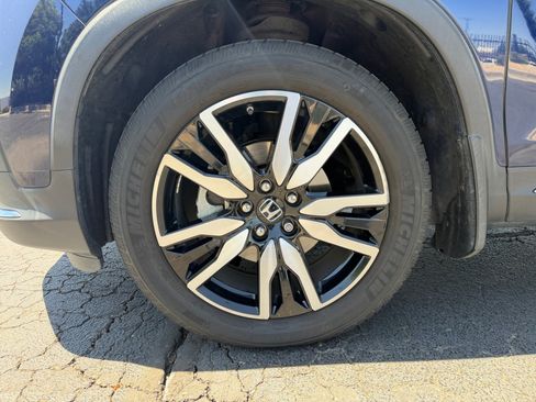 Used 2019 Honda Pilot Touring image 24